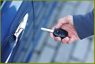 Brooklyn Expert Locksmith Brooklyn, NY 718-971-9697 - 11-locked-out-of-car-home